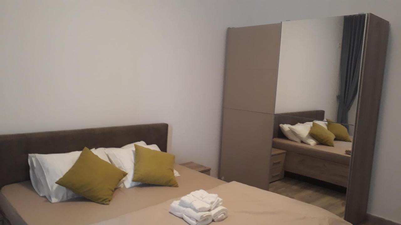 Appartamento E&E Mamaia Nord Năvodari Esterno foto